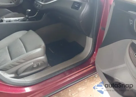 2017 Chevrolet Impala 1Lt из США, поврежденный, VIN 2G1105SA6H9152527